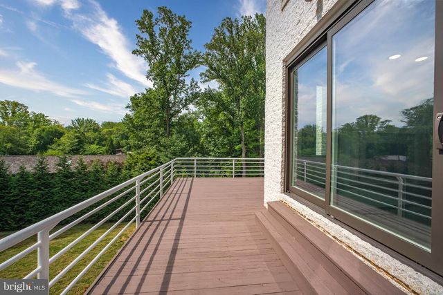 7545 POTOMAC FALL RD, Mclean, VA 22102