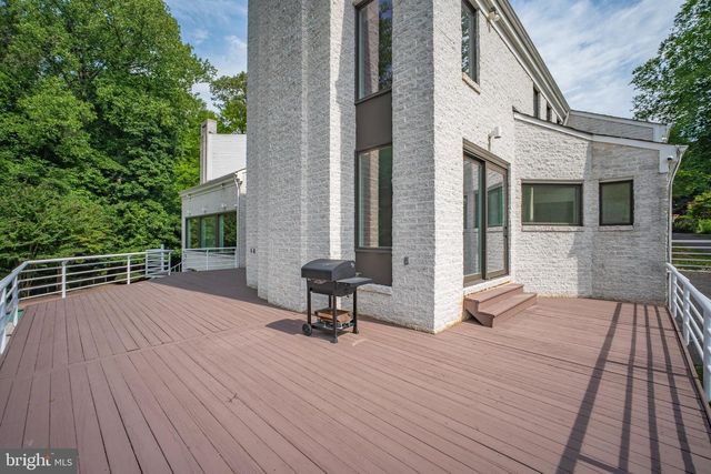 7545 POTOMAC FALL RD, Mclean, VA 22102