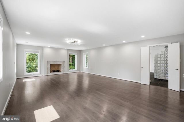 7545 POTOMAC FALL RD, Mclean, VA 22102