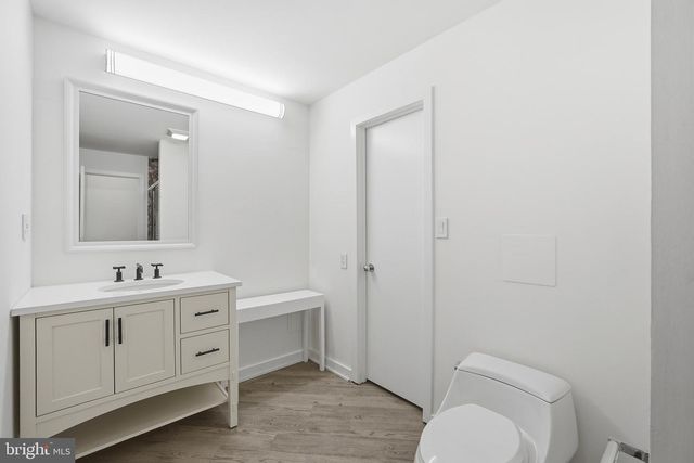 7545 POTOMAC FALL RD, Mclean, VA 22102