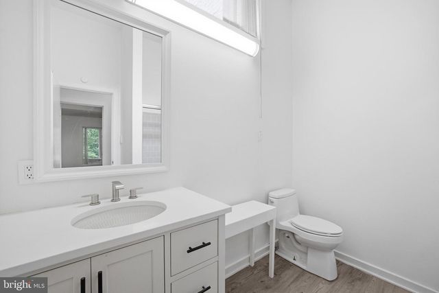 7545 POTOMAC FALL RD, Mclean, VA 22102