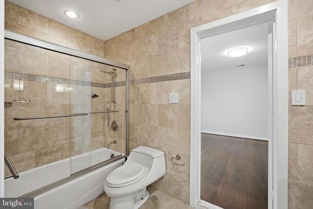 7545 POTOMAC FALL RD, Mclean, VA 22102