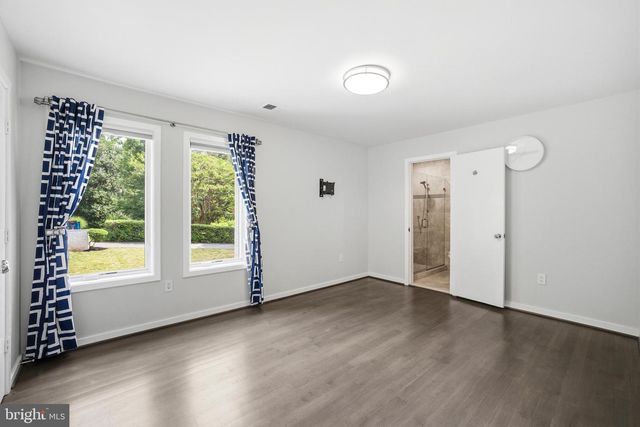 7545 POTOMAC FALL RD, Mclean, VA 22102