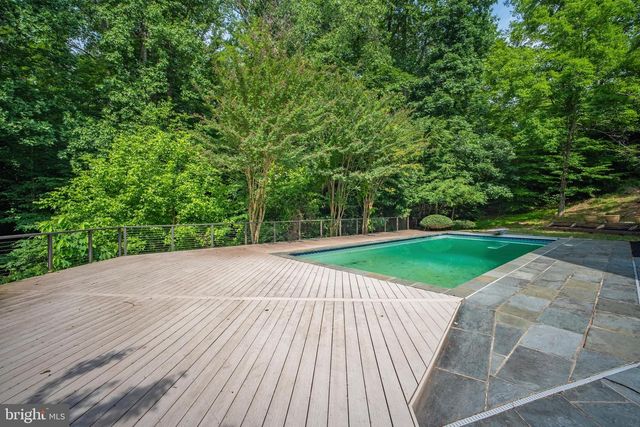 7545 POTOMAC FALL RD, Mclean, VA 22102