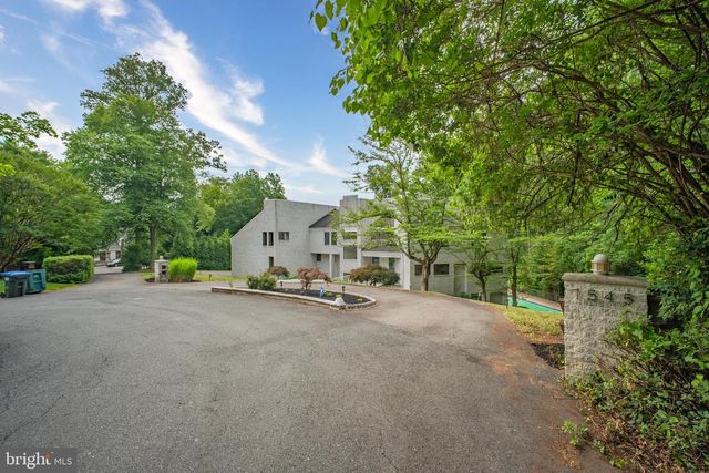 7545 POTOMAC FALL RD, Mclean, VA 22102