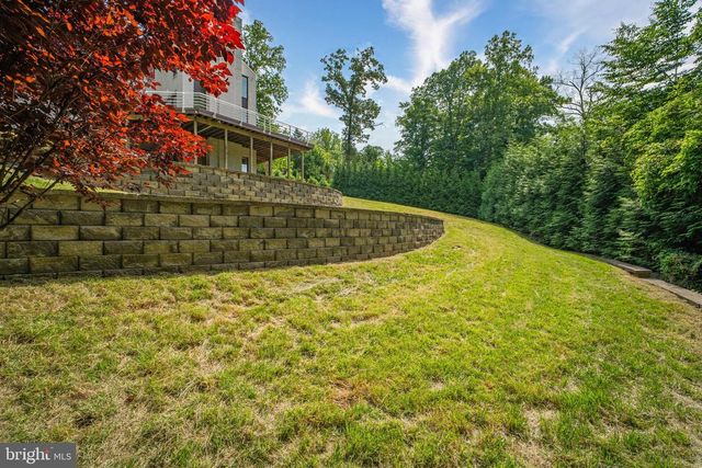 7545 POTOMAC FALL RD, Mclean, VA 22102