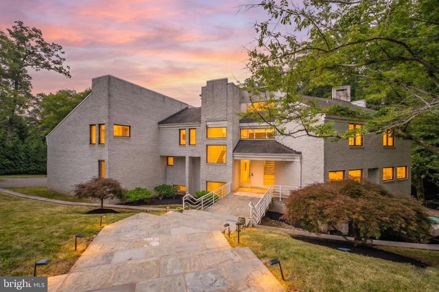 7545 POTOMAC FALL RD, Mclean, VA 22102
