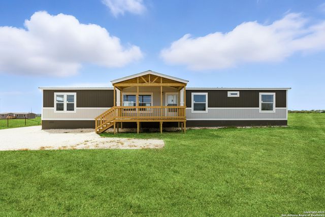 2479 FM 1332, Jourdanton, TX 78026