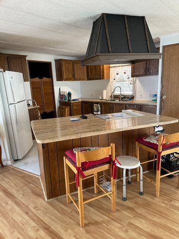 6801 S LaGrange Road 155, Hodgkins, IL 60525