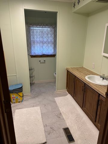 6801 S LaGrange Road 155, Hodgkins, IL 60525