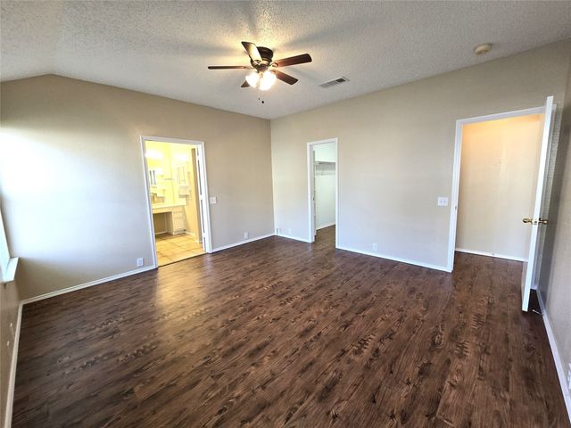 8329 Derby Lane, Fort Worth, TX 76123