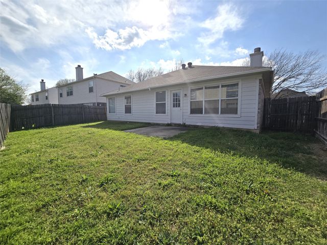 8329 Derby Lane, Fort Worth, TX 76123