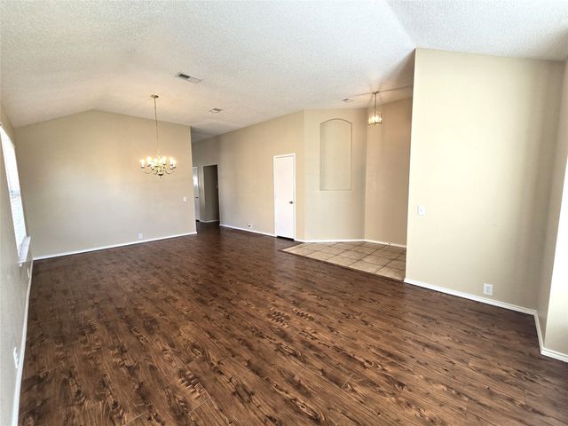 8329 Derby Lane, Fort Worth, TX 76123