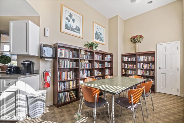 6323 FOREST STUMP Lane, Jacksonville, FL 32258