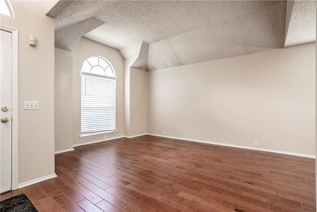 206 Meredith Court, Irving, TX 75063