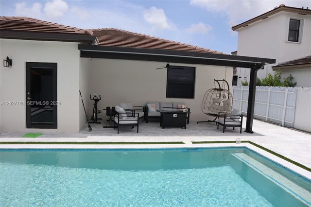 22920 SW 130th Ave, Miami, FL 33170