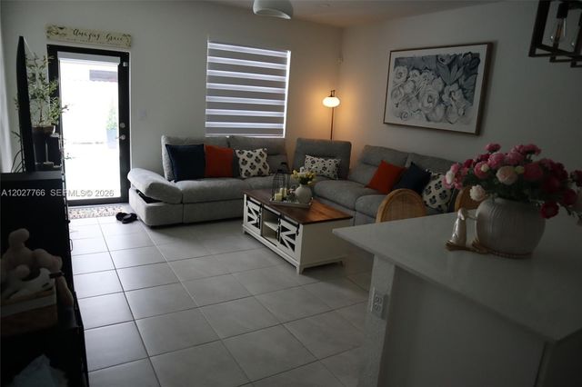 22920 SW 130th Ave, Miami, FL 33170