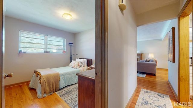 9334 Litzsinger Road, Rock Hill, MO 63144