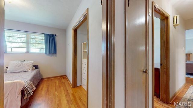 9334 Litzsinger Road, Rock Hill, MO 63144