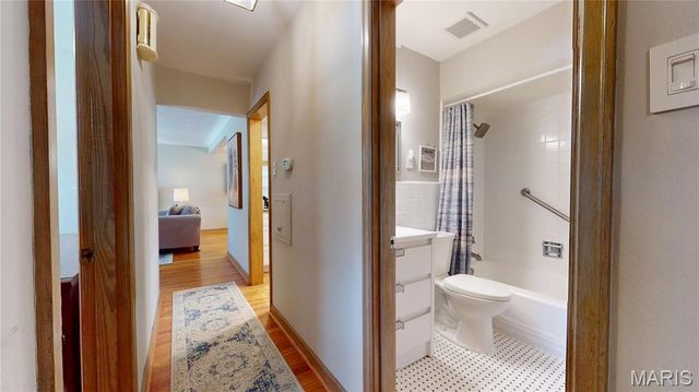 9334 Litzsinger Road, Rock Hill, MO 63144