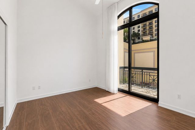 701 S Olive Avenue 302, West Palm Beach, FL 33401