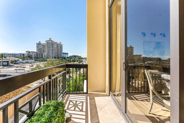 701 S Olive Avenue 302, West Palm Beach, FL 33401