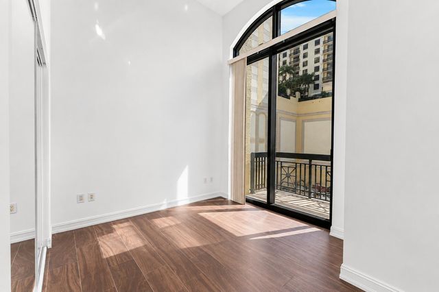 701 S Olive Avenue 302, West Palm Beach, FL 33401