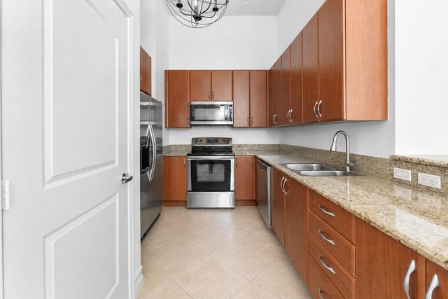 701 S Olive Avenue 302, West Palm Beach, FL 33401