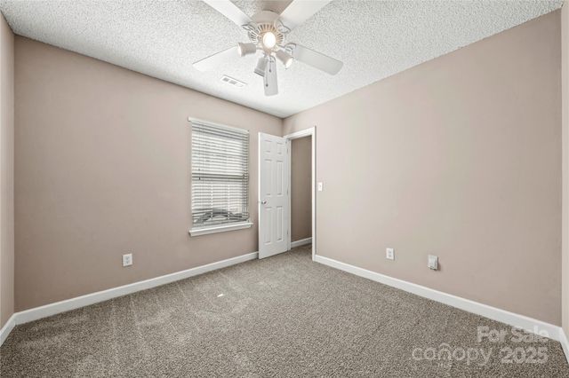 925 Anchor Way NE, Kannapolis, NC 28083