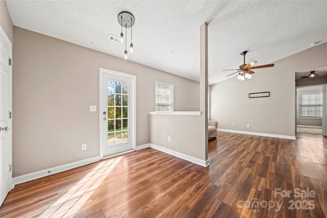 925 Anchor Way NE, Kannapolis, NC 28083