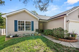 925 Anchor Way NE, Kannapolis, NC 28083