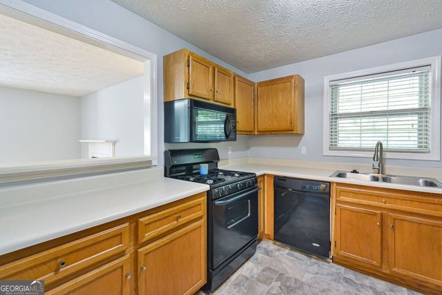 1904 Country Park Drive, Smyrna, GA 30080