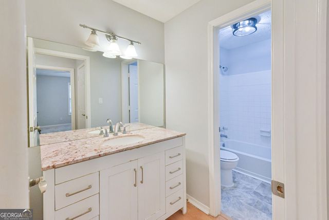 1904 Country Park Drive, Smyrna, GA 30080