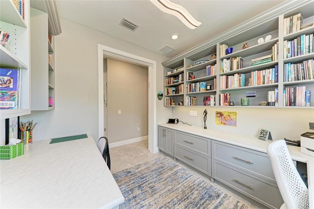 7575 SUMMERLAND COVE, Lakewood Ranch, FL 34202