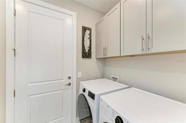 7575 SUMMERLAND COVE, Lakewood Ranch, FL 34202