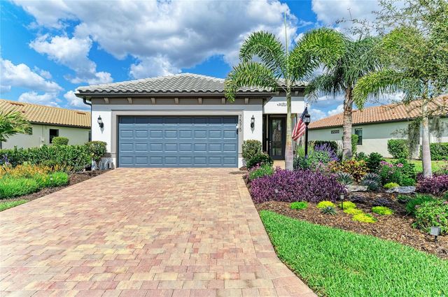 7575 SUMMERLAND COVE, Lakewood Ranch, FL 34202