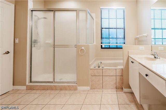 14751 Pinnacle PL 343, Naples, FL 34119