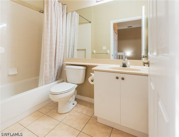 14751 Pinnacle PL 343, Naples, FL 34119