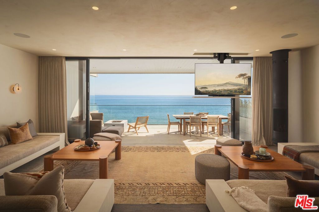 Image 2 of property listing at 22826 Pacific Coast Highway, Malibu, CA 90265