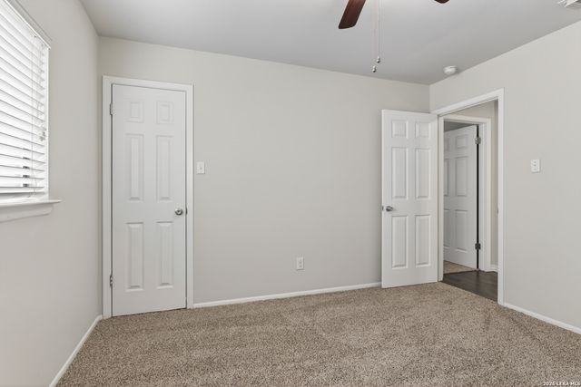 1009 Emmet, Schertz, TX 78154