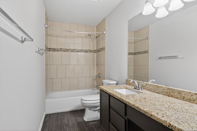 1009 Emmet, Schertz, TX 78154
