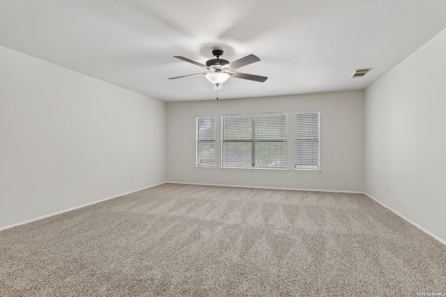 1009 Emmet, Schertz, TX 78154