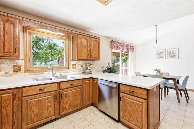 513 FRANCES STREET, Kaukauna, WI 54130