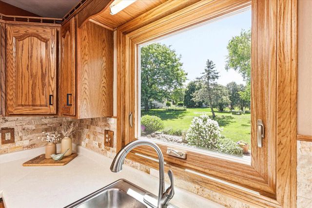 513 FRANCES STREET, Kaukauna, WI 54130