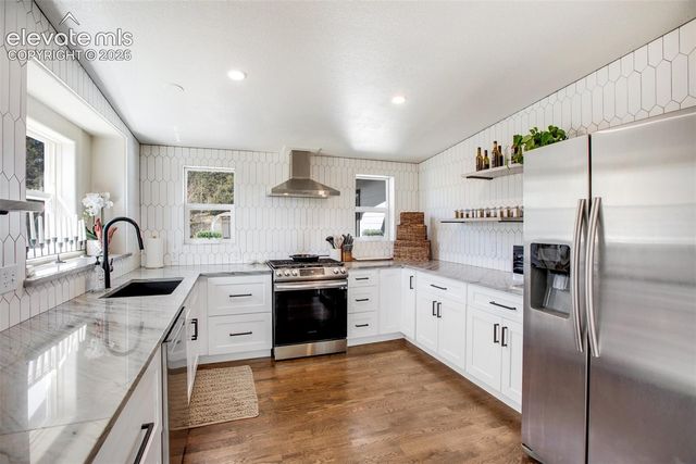 403 Pioneer Creek Drive, Florissant, CO 80816