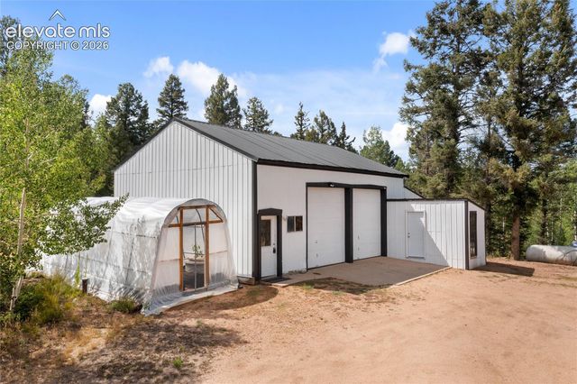 403 Pioneer Creek Drive, Florissant, CO 80816