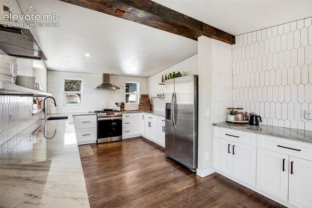403 Pioneer Creek Drive, Florissant, CO 80816