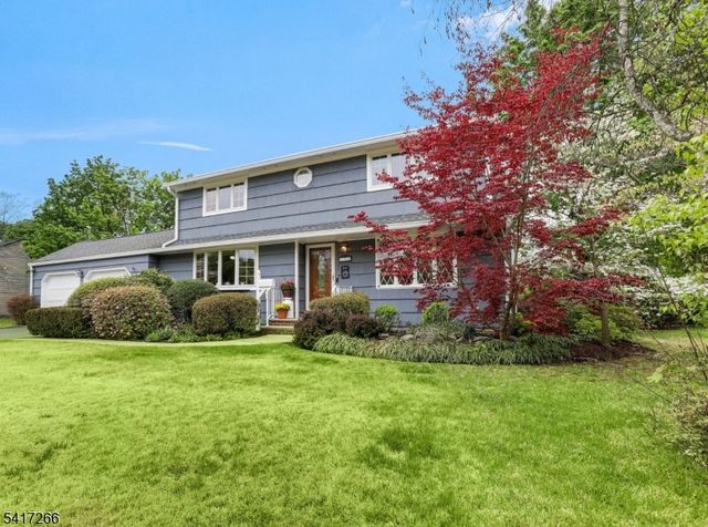 15 Stephen Ave, Lincoln Park Boro, NJ 07035