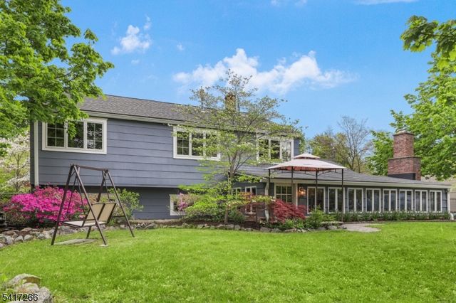 15 Stephen Ave, Lincoln Park Boro, NJ 07035