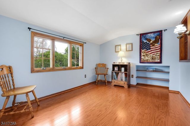 15 Stephen Ave, Lincoln Park Boro, NJ 07035